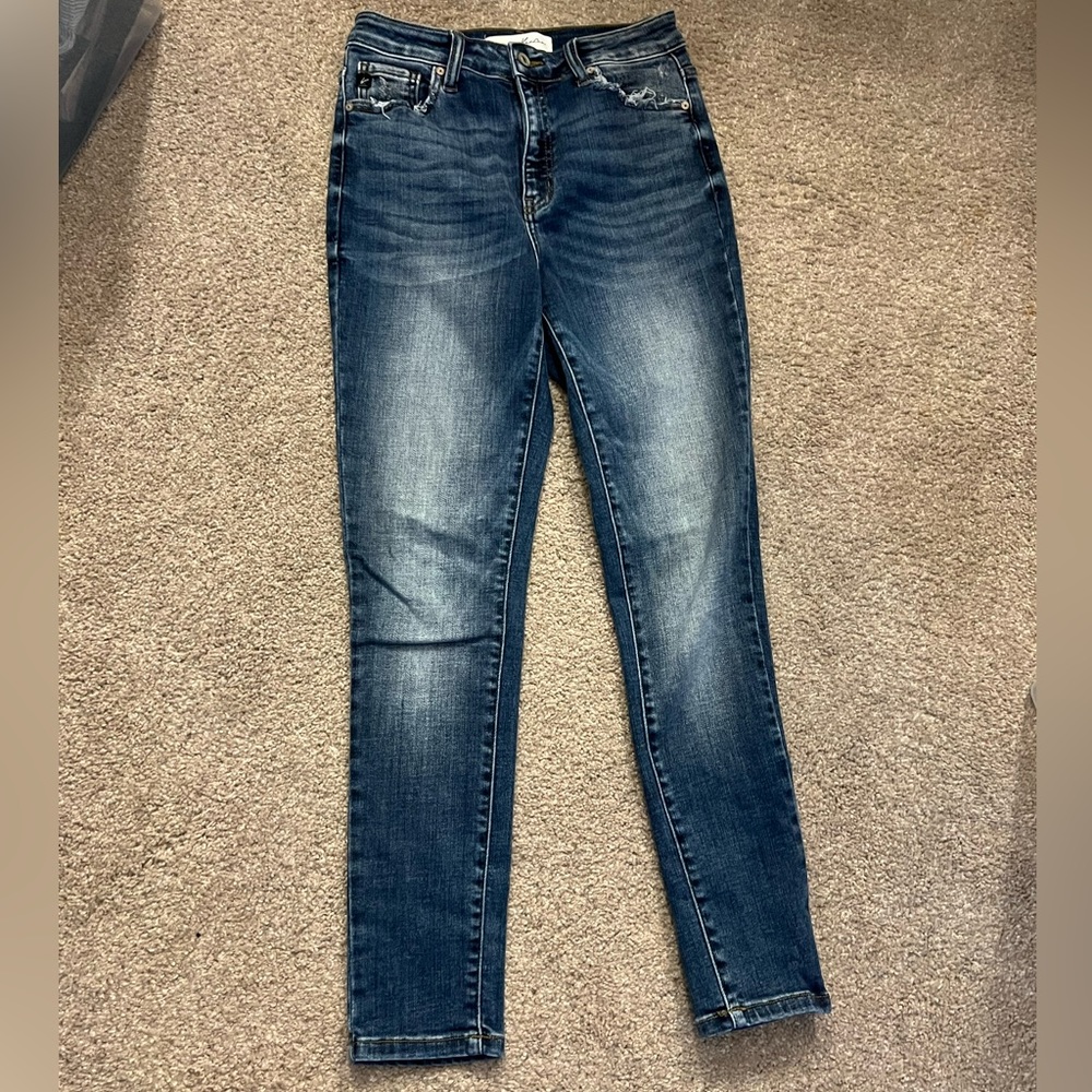 KanCan curvy size 27